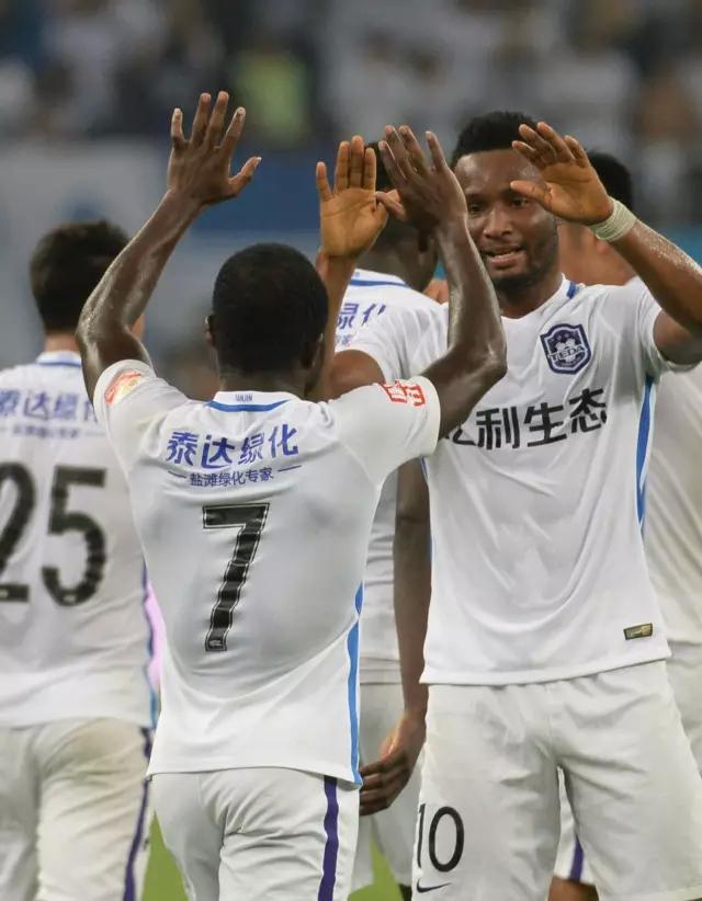 B体育体育网页版-泰达主场大胜权健，豪取三分