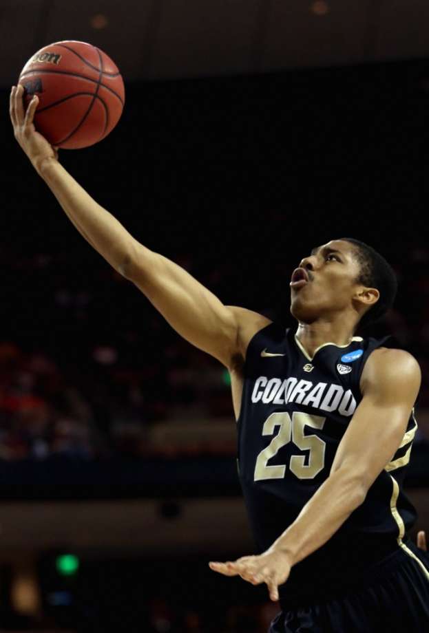 篮网主场失利，斯宾塞-丁维迪全场21分抢眼表现