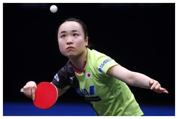 B体育体育网页版入口-包含女壶选手精准发球，完美施展策略战术的词条