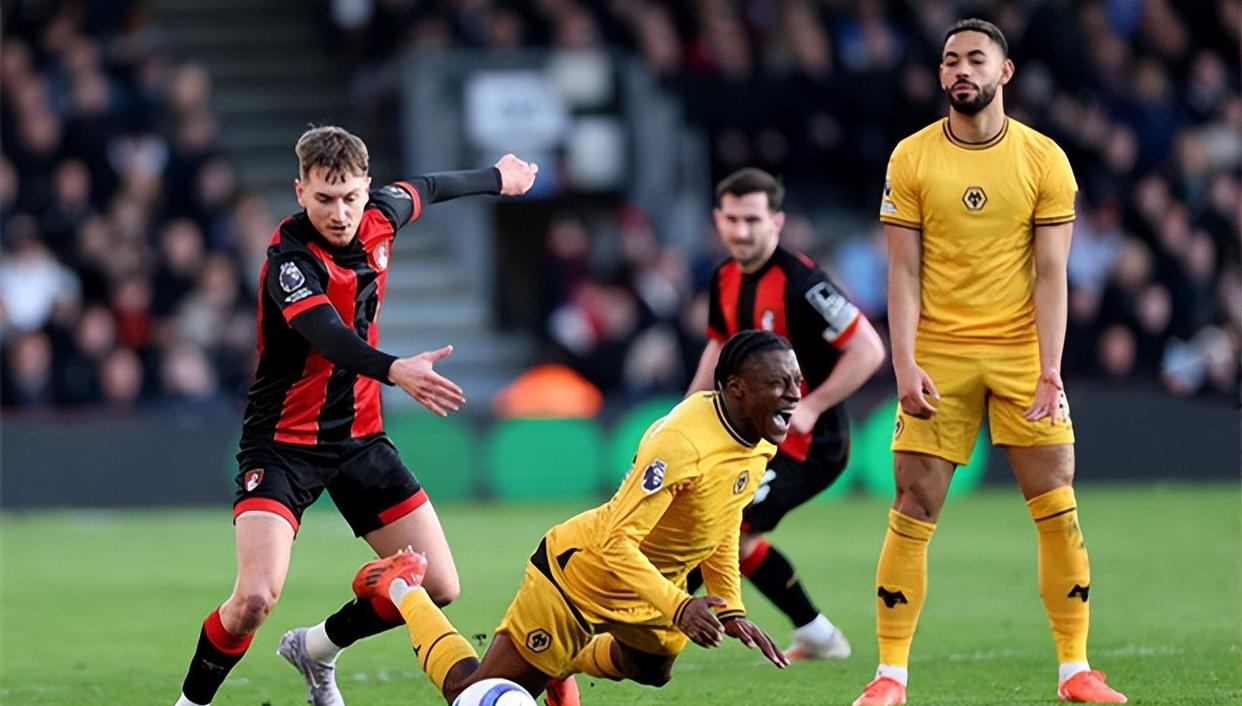 狼队客场大胜富勒姆,提前取得三分优势的简单介绍 狼队客场大胜富勒姆,提前取得三分优势的简单介绍