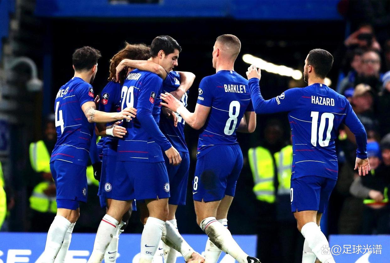 法甲新秀惊艳出场，带领球队晋级