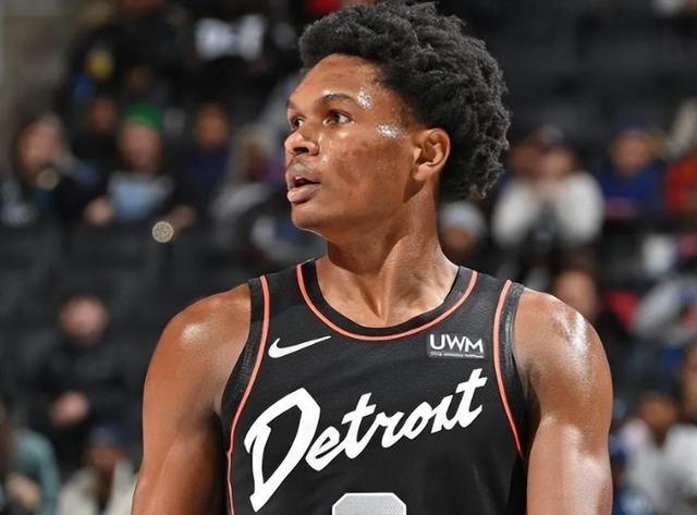 年轻新秀发挥突出,球队为他们打造长期计划的简单介绍 年轻新秀发挥突出,球队为他们打造长期计划的简单介绍