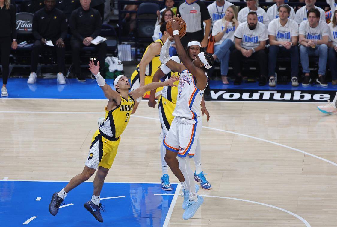 爵士惨败勇士,遭遇两连败! 爵士惨败勇士,遭遇两连败!