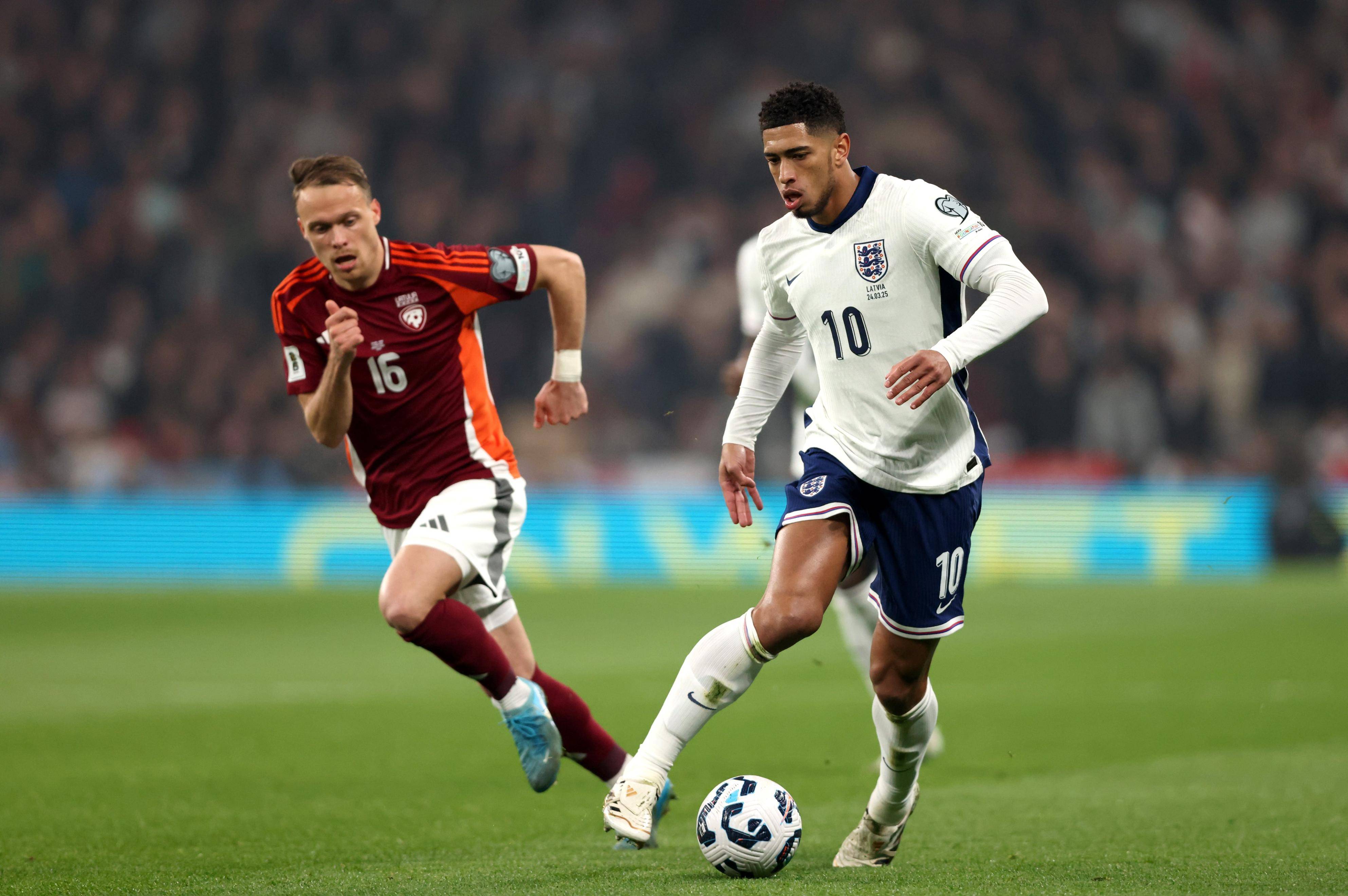 包含皇马主场完胜瓦伦西亚,豪取七连胜的词条 包含皇马主场完胜瓦伦西亚,豪取七连胜的词条