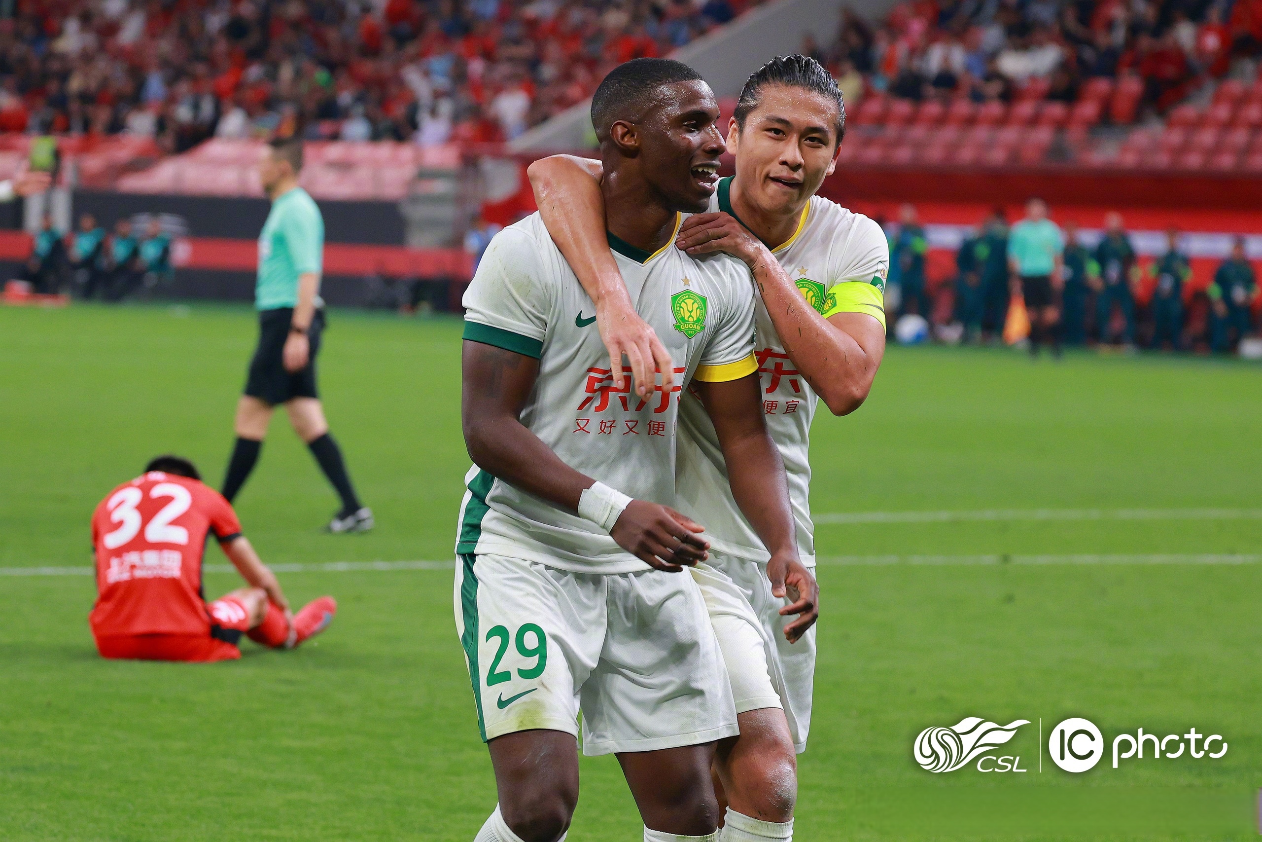 关于青岛黄海客场逼平北京人和，展现不俗实力的信息